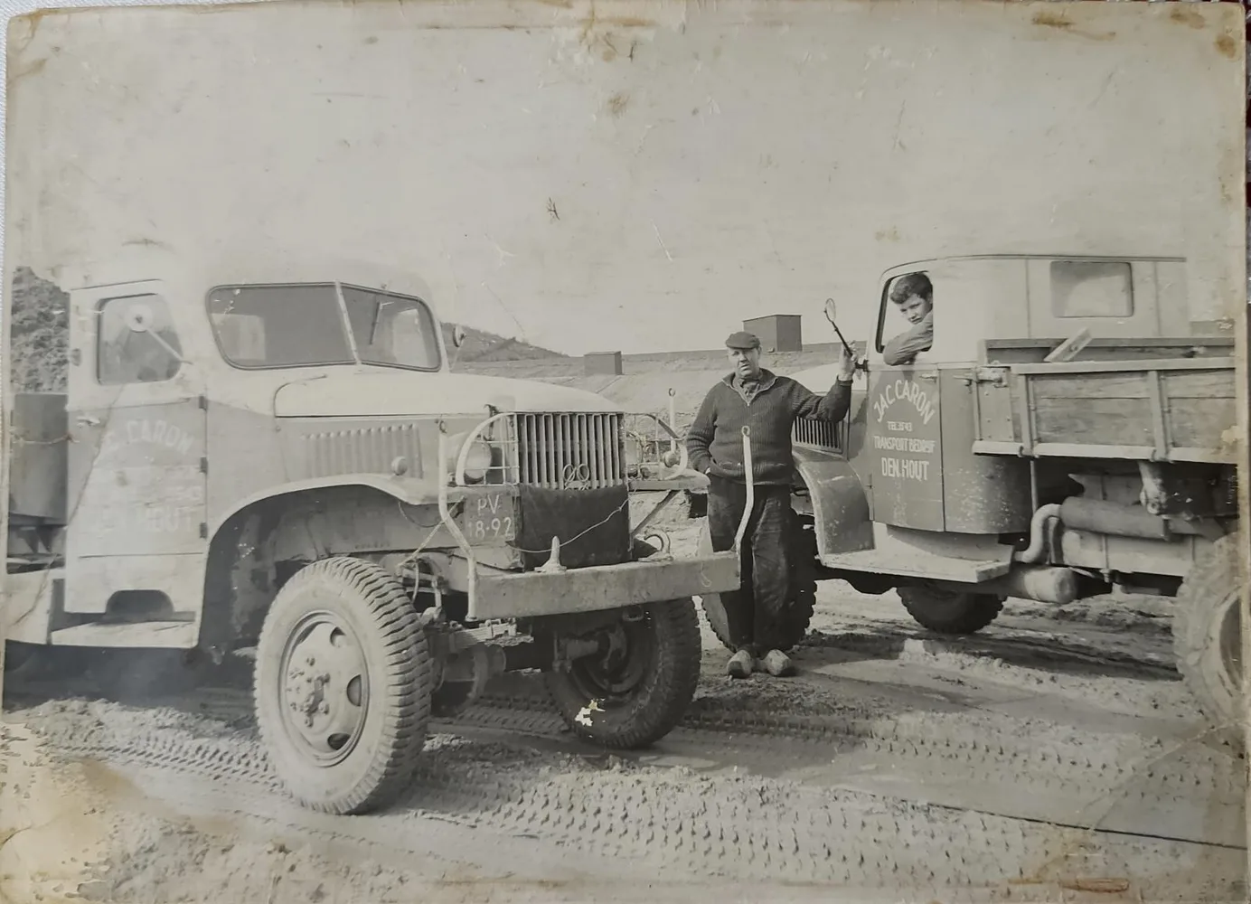 Jac. Caron Transport, Den Hout — vroeger